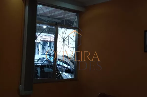 Apartamento térreo 3 Quartos com Garagem-Cidade do Sol-Juiz de Fora