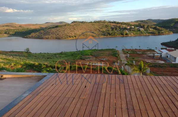 Granja para venda ou aluguel3 quarto(s) Náutico Juiz de Fora