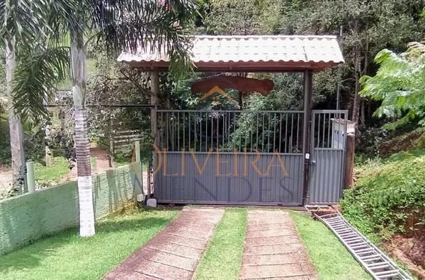 Vendo Sítio com 20 mil m² de luxo - com acesso exclusivo a água em Ewbank da Câmara