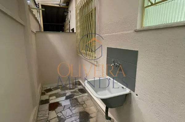 Casa para aluguel, 2 quarto(s),  Industrial, Juiz De Fora