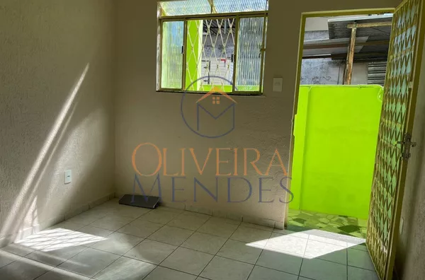 Casa para aluguel, 2 quarto(s),  Industrial, Juiz De Fora