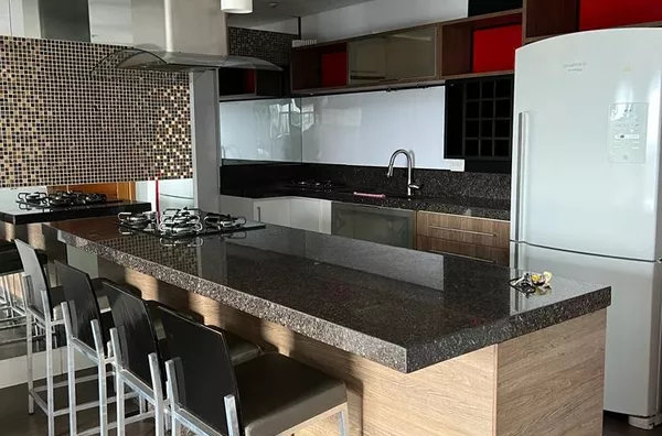 Cobertura para venda e/ou aluguel ao lado da Padaria São Bento