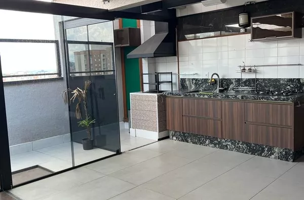 Cobertura para venda e/ou aluguel ao lado da Padaria São Bento