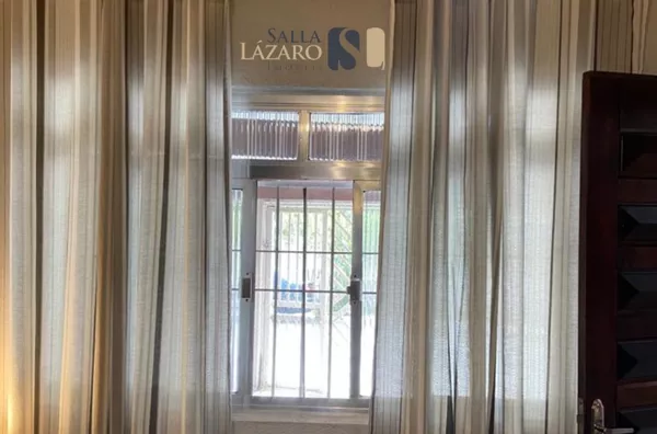 Sobrado com 3 dorms e 2 suítes