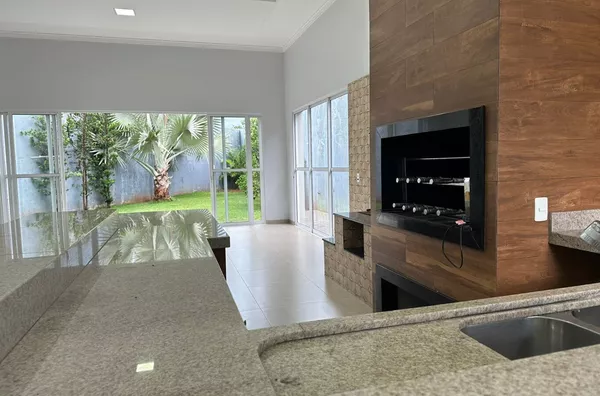 Casa alto padrão para venda no Centro Cívico em Realeza