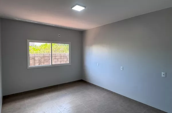 Casa para venda no Bairro Jardim Universitário com 1 suíte e 2 quartos em Realeza - Foto 11