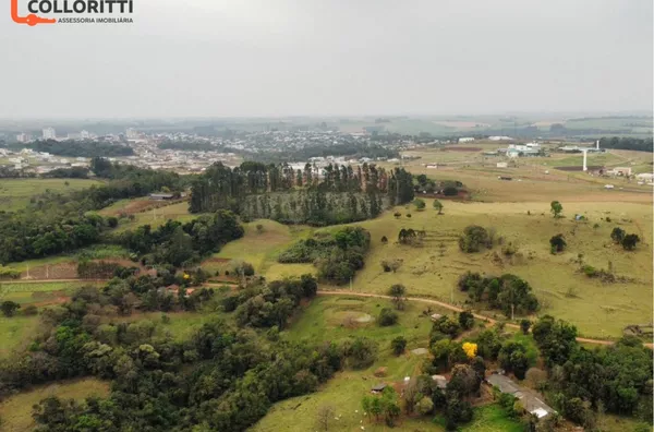 Sítio para venda a 7 km do centro de Realeza