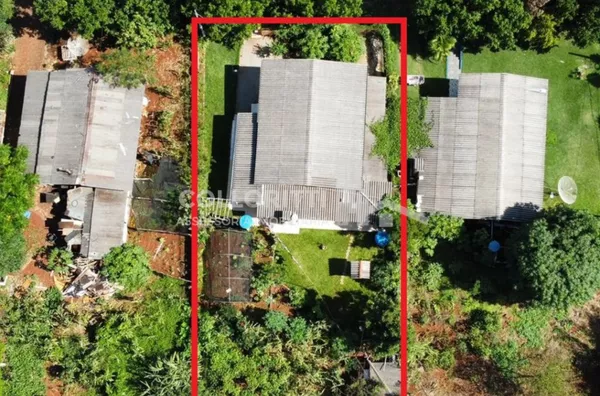 Terreno para venda contendo casa mista - João Paulo II - Realeza/PR