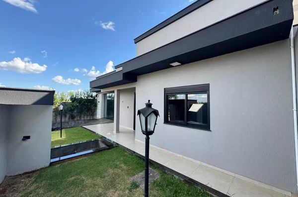 Casa para venda no Bairro Cidade Universitária em Realeza