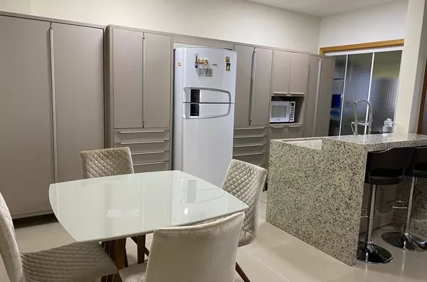 Apartamento semimobiliado para venda no Centro de Realeza