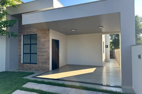 Casa nova para venda pertinho do Centro em Realeza