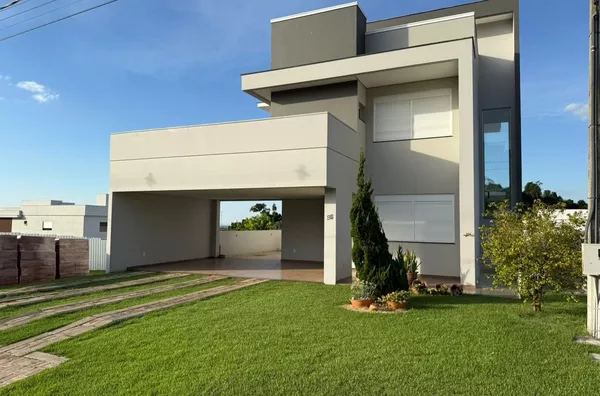 Casa para venda no Condomínio Realeza
