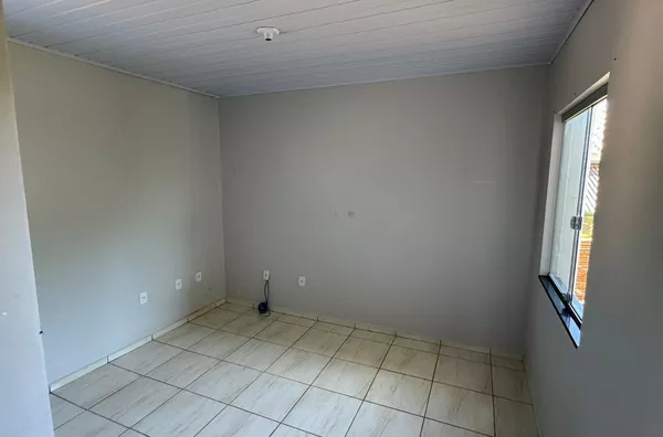 Casa com 2 salas comerciais para venda - Padre Josimo - Realeza/Pr