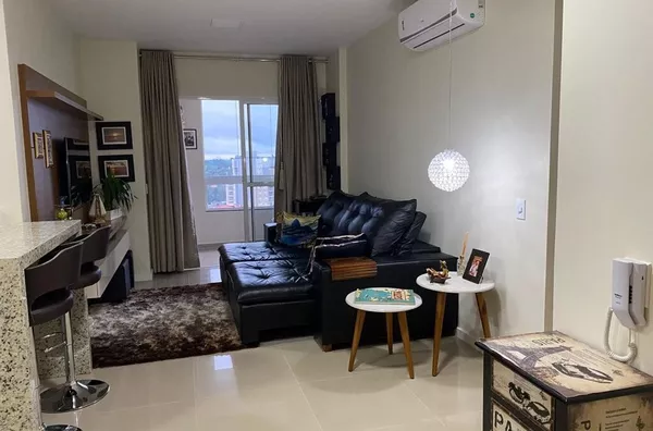 Apartamento semimobiliado para venda no Centro de Realeza