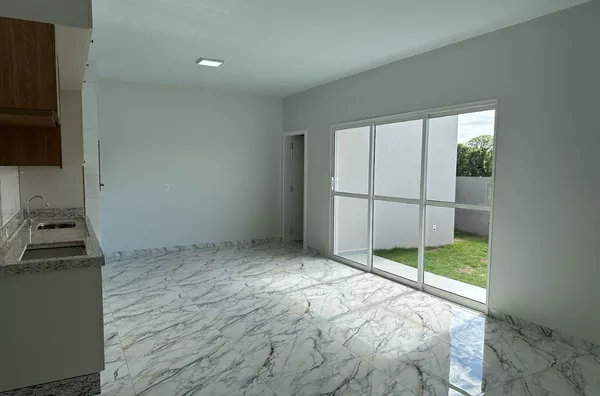 Casa nova para venda, esquina no Loteamento Moretti II em Realeza