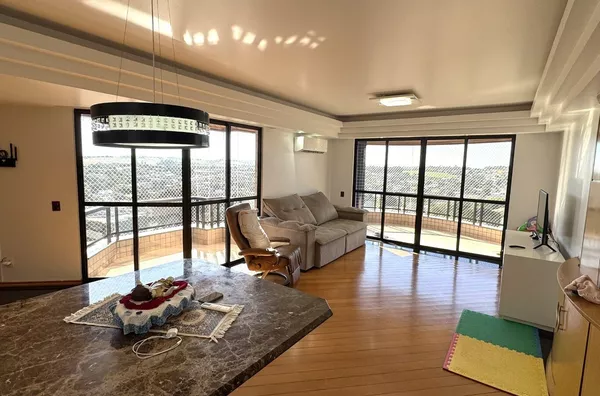 Apartamento para venda no Centro de Realeza no Edifício flamboyant