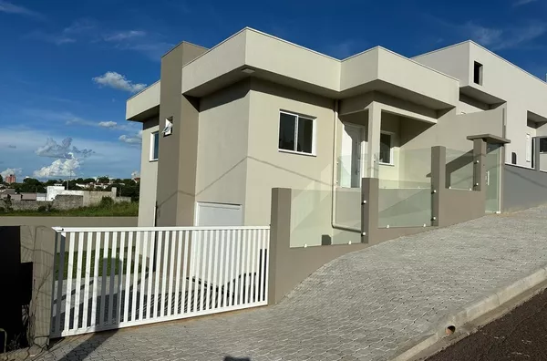 Sobrado para , 3 quarto(s),  Loteamento Moretti Ii, Realeza