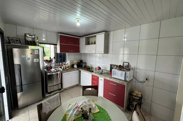 Casa à venda com 3 quartos no Padre Josimo