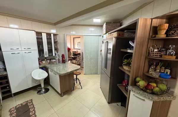 Apartamento para venda com 1 suíte + 2 quartos - Centro Cívico