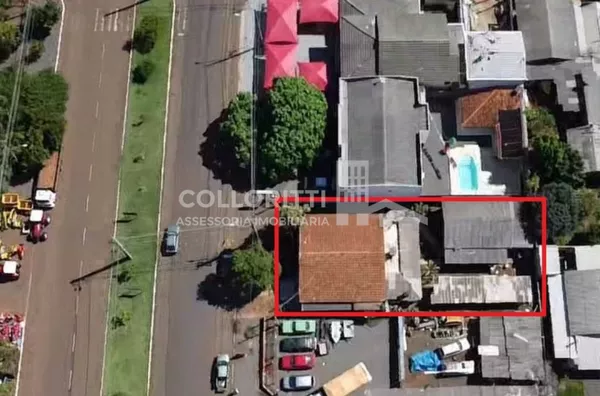 Terreno Comercial para venda - contendo 01 casa em alvenaria e 01 casa em madeira - Realeza/Pr