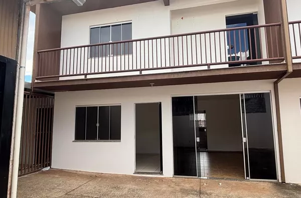 Sobrado para alugar próximo ao lago municipal de Realeza 