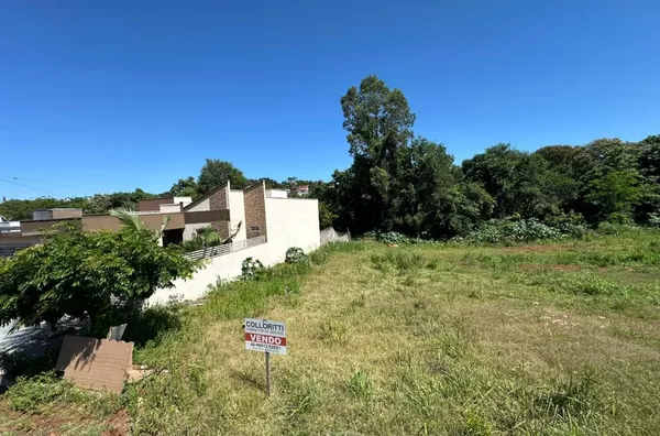 Terreno para venda próximo ao lago municipal de Realeza