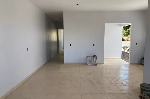 Casa para venda com 1 suíte + 1 quarto - Centro Cívico - Realeza/PR