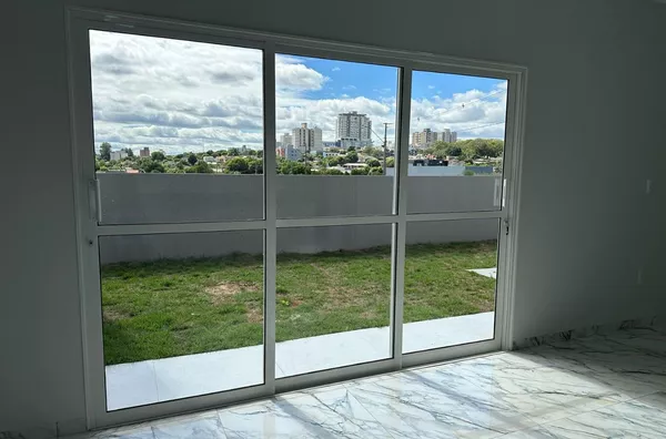 Casa nova para venda, esquina no Loteamento Moretti II em Realeza