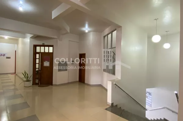 Sala comercial em andar para venda - Centro - Realeza/PR