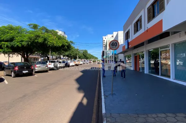 Sala comercial em andar para venda - Centro - Realeza/PR