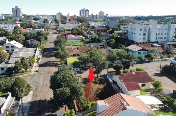 Terreno de esquina para venda - Centro - Realeza/PR