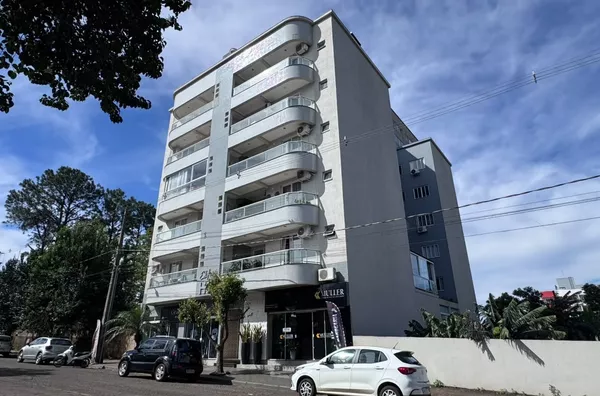Apartamento para aluguel com 1 suíte + 2 quartos no Centro de Realeza - Foto 1