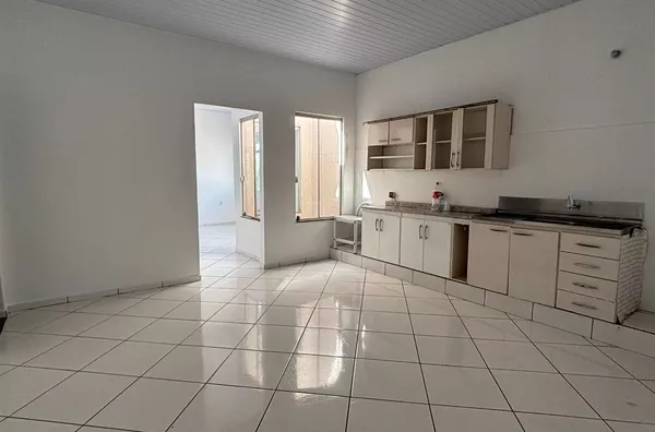 Apartamento para alugar no centro de realeza - Foto 7