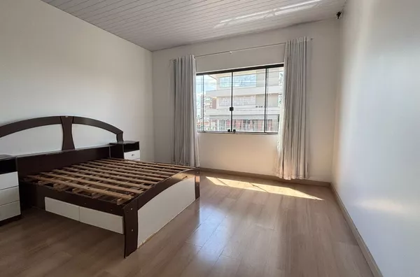 Apartamento para alugar no centro de realeza - Foto 9