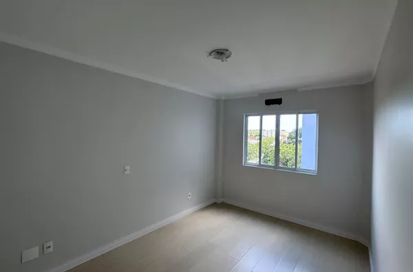 Apartamento para aluguel com 1 suíte + 2 quartos no Centro de Realeza - Foto 13