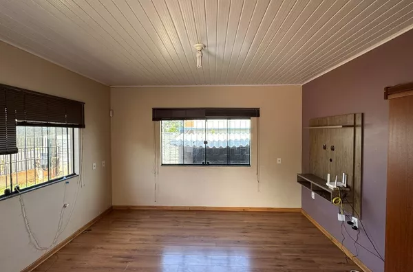 Casa para , 3 quarto(s),  Jardim Marchese, Realeza