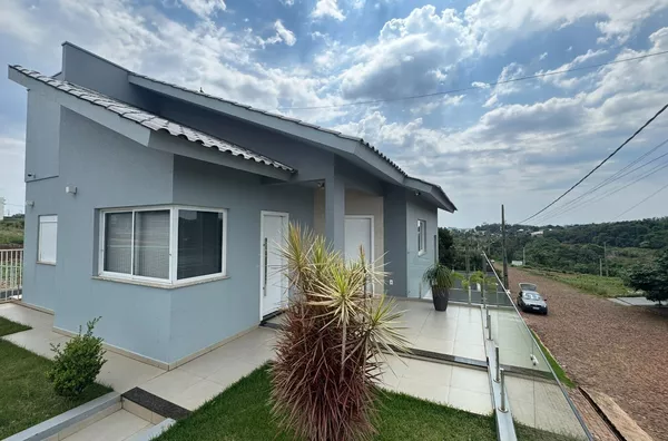 Casa de esquina para venda - Loteamento Coophareal II - Realeza/Pr