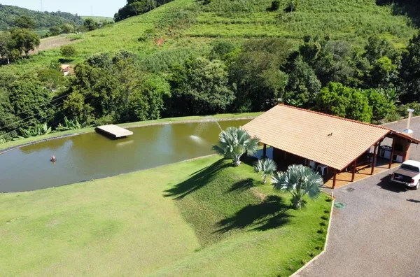 Sítio para venda porteira fechada - à 4 Km da cidade de Realeza/PR