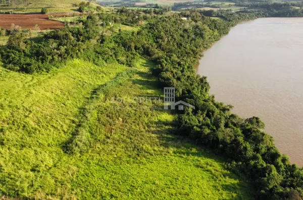 Área à venda às margens do Rio Iguaçu em Capanema Pr