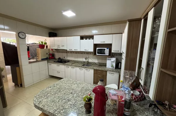 Apartamento para venda com 1 suíte + 2 quartos - Centro Cívico
