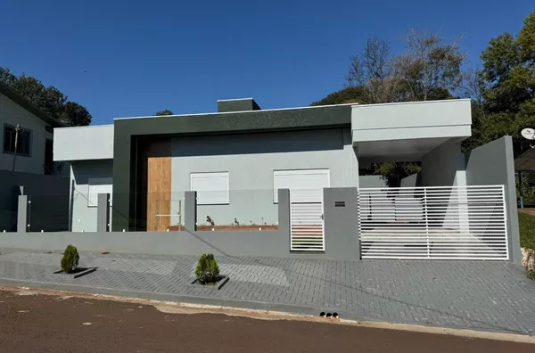 Casa nova para venda no João Paulo II em Realeza