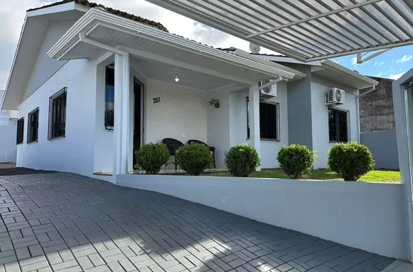 Casa para venda no Centro de Realeza