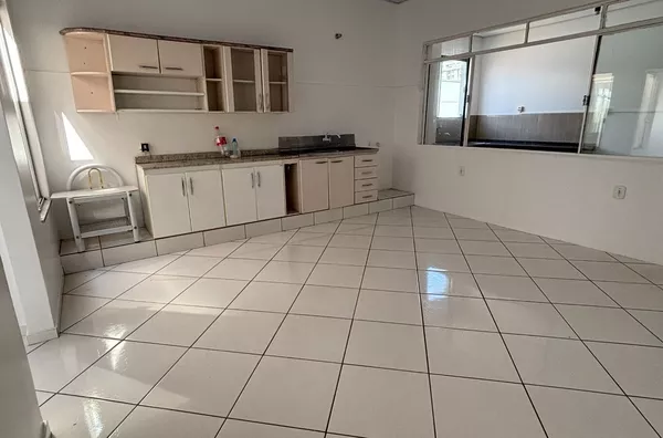 Apartamento para alugar no centro de realeza - Foto 6