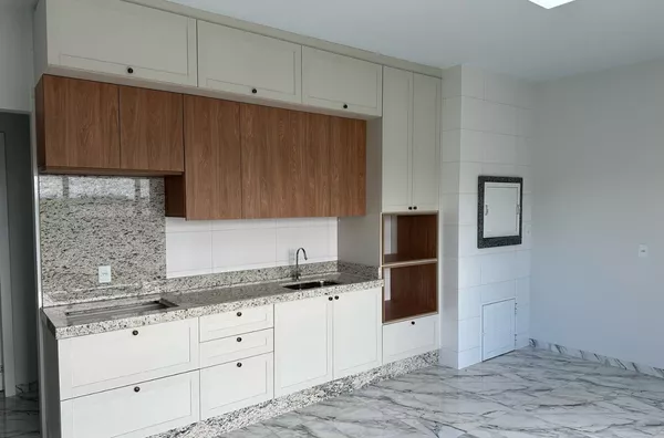 Casa nova para venda, esquina no Loteamento Moretti II em Realeza