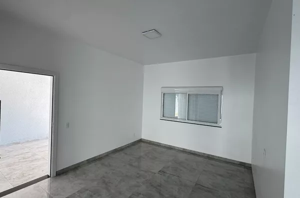 Casa nova para venda no João Paulo II em Realeza