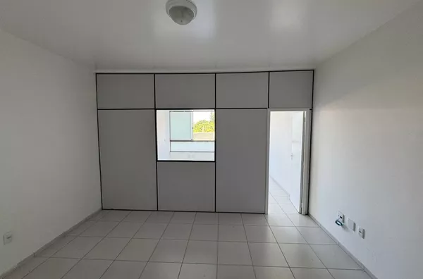 Sala comercial 2º andar em cima da Florata