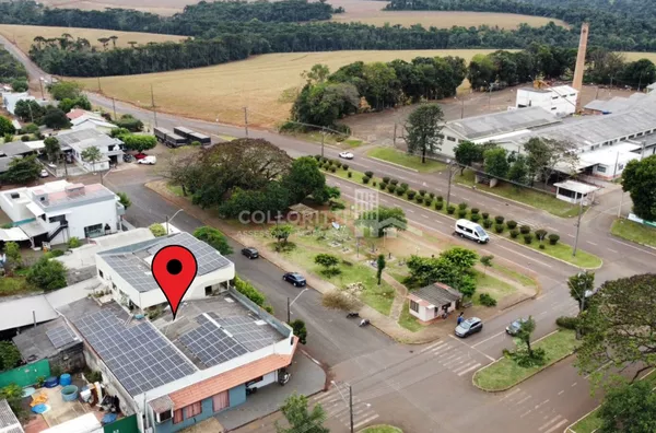 Imóvel comercial com apartamento à venda em Realeza