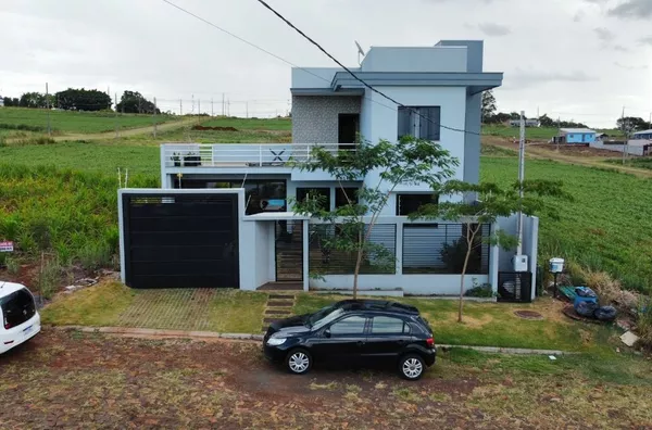 Casa com piscina para venda 3 quartos (sendo 01 suíte) - Cidade Universitária - Realeza/PR