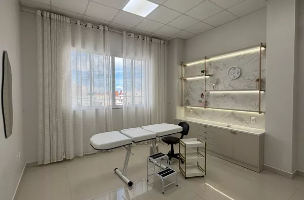 Sala comercial para venda no centro de Realeza 