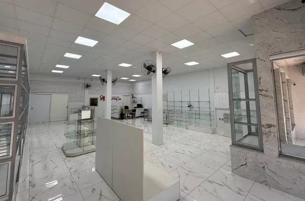Sala comercial para alugar na av. Bruno zuttion em Realeza